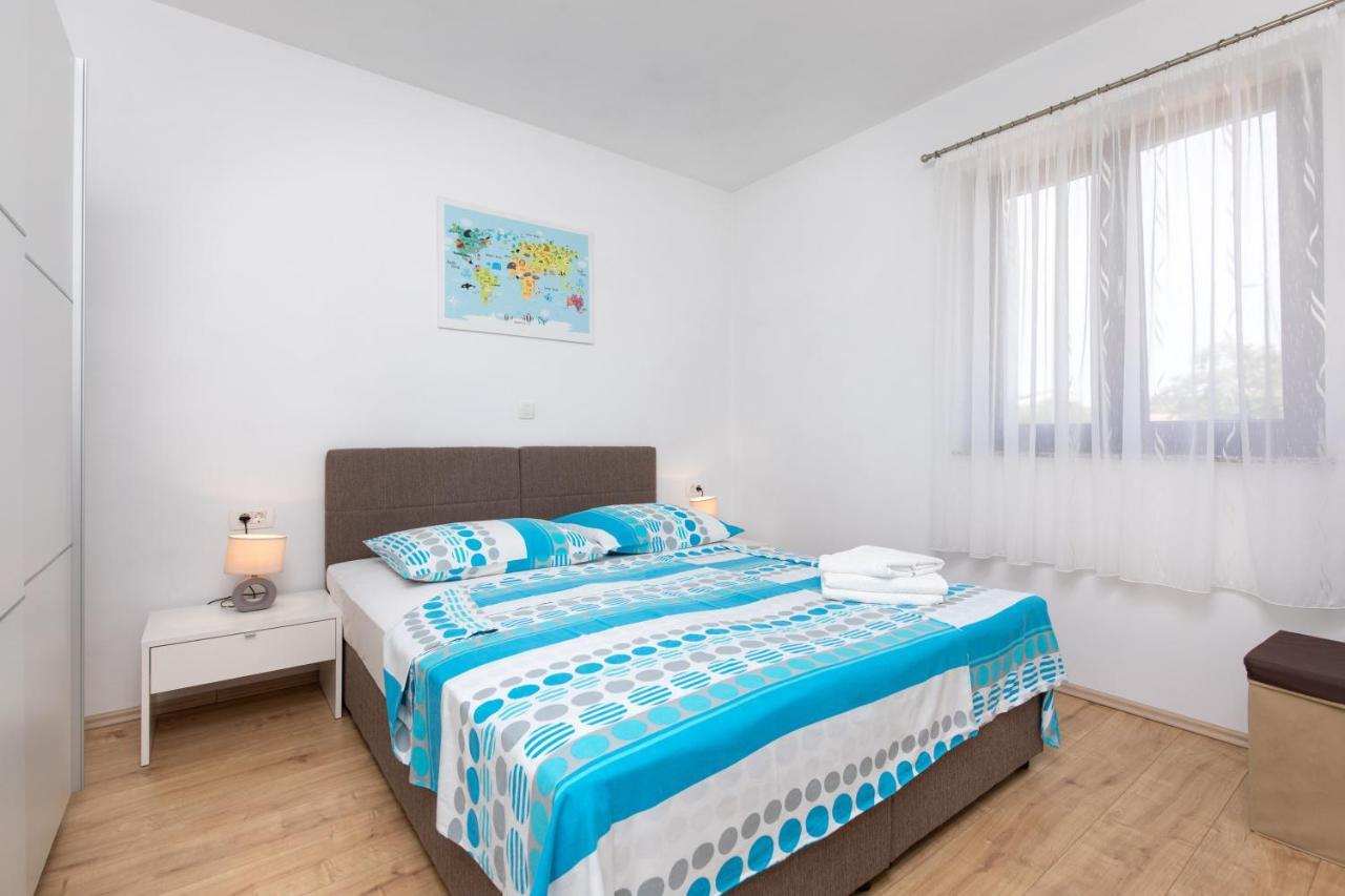 Apartments Otia Seaview Porat  Ngoại thất bức ảnh
