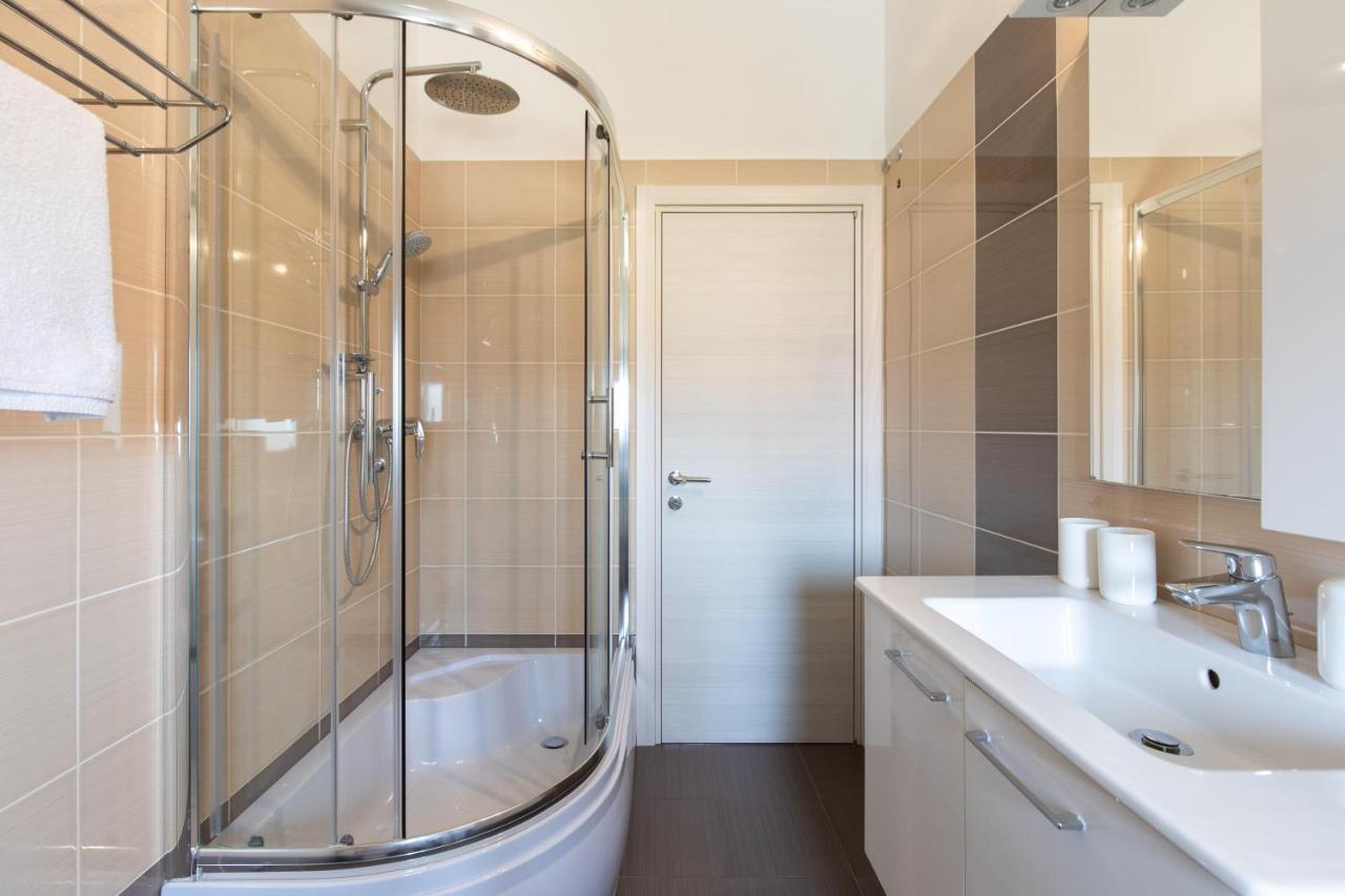 Apartments Otia Seaview Porat  Ngoại thất bức ảnh