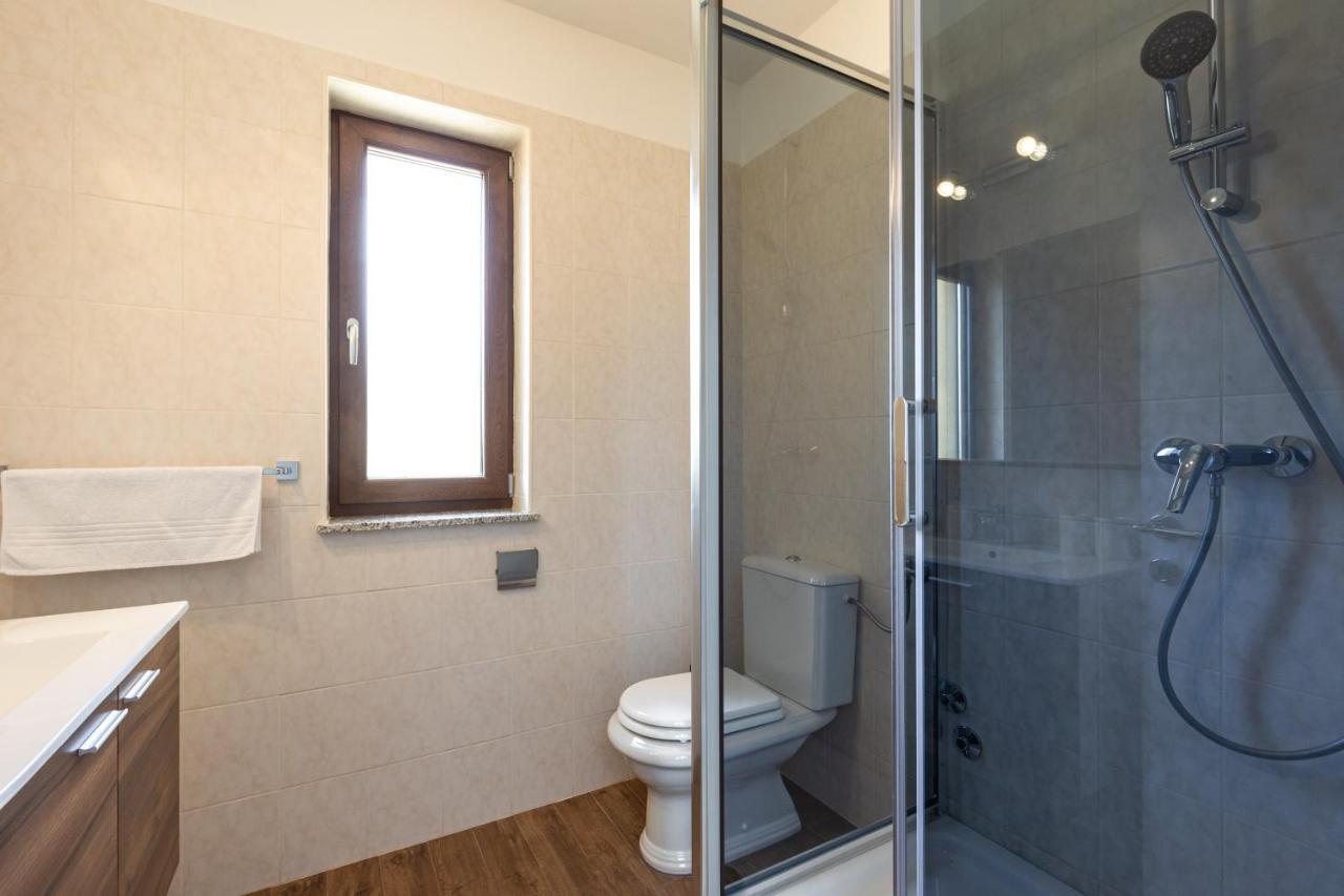 Apartments Otia Seaview Porat  Ngoại thất bức ảnh