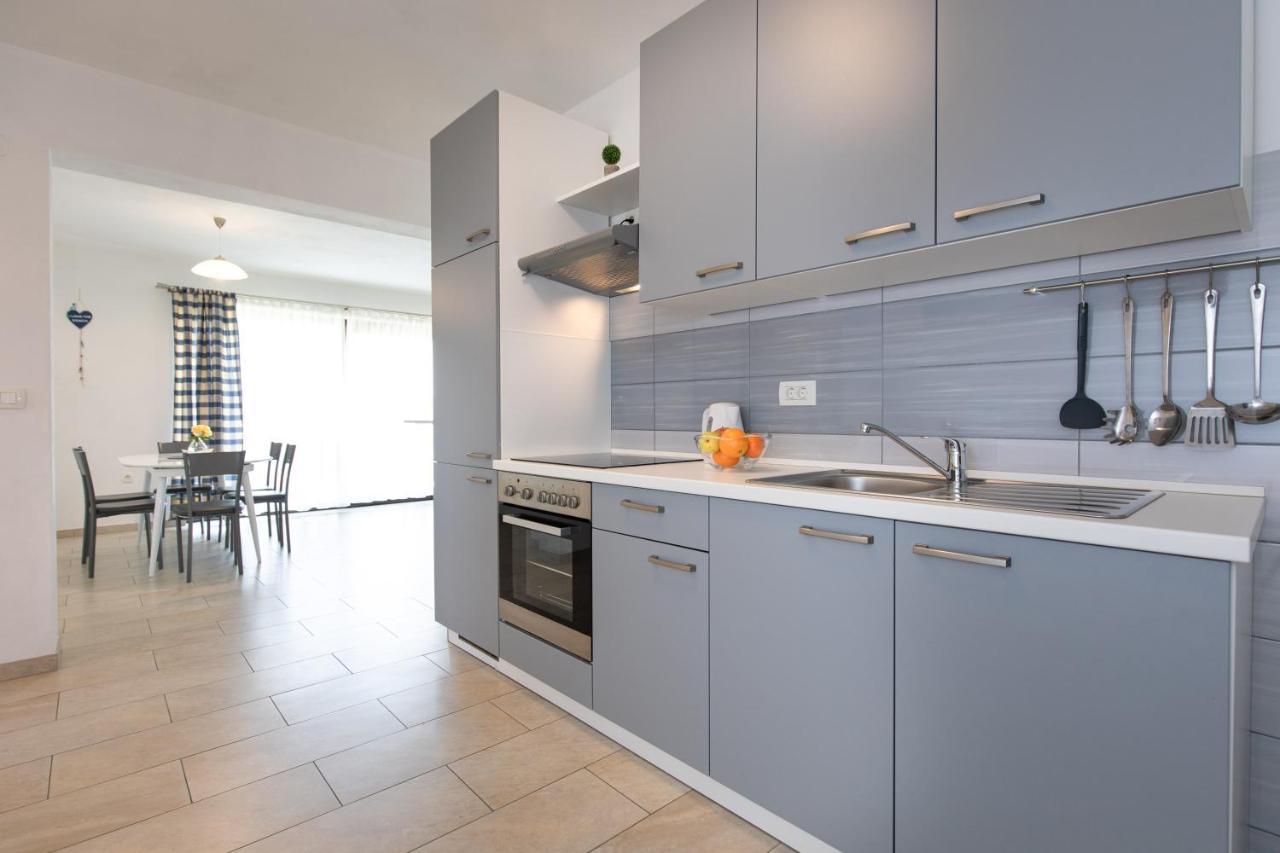 Apartments Otia Seaview Porat  Ngoại thất bức ảnh