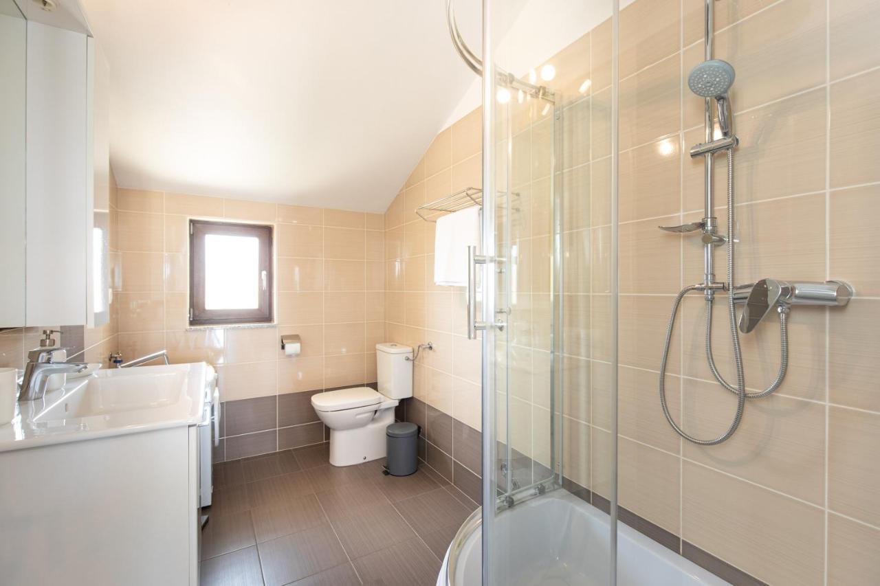 Apartments Otia Seaview Porat  Ngoại thất bức ảnh